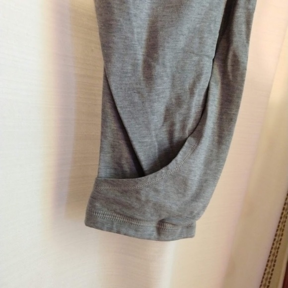 ISO lululemon split leg harem pant - Picture 4 of 5